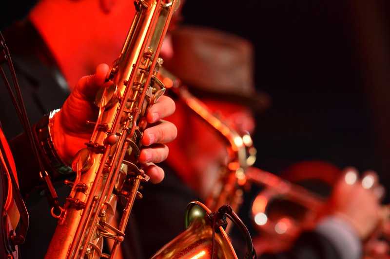 music-3366041_1920.jpg